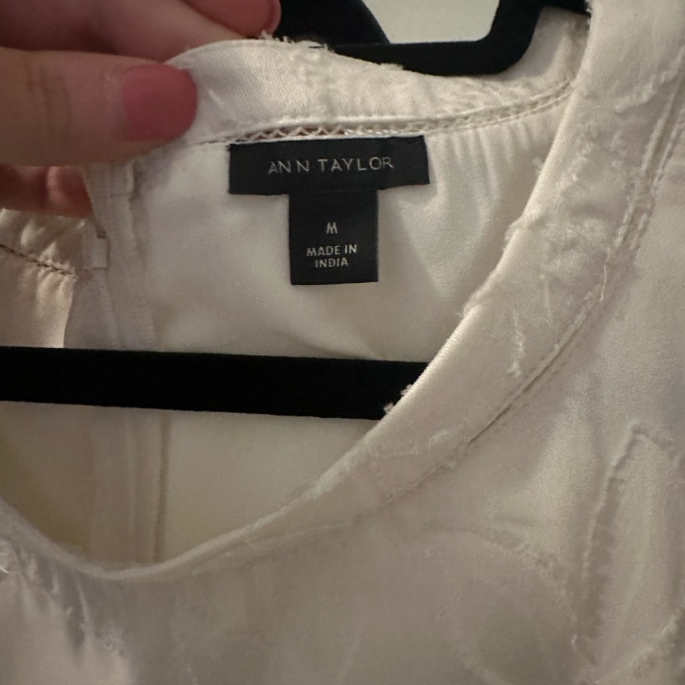 Ann Taylor Beautiful cream, lined shift dress
